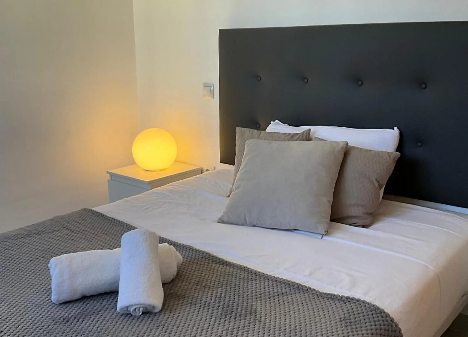 Apartment Fabuloso Apartamento Residencial Guadalmar Beach - Piscina Comunitaria Malaga